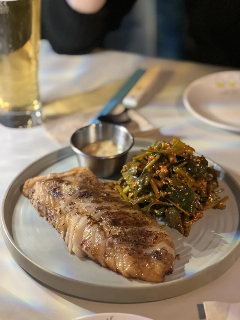 스미소 수비드 항정살 참나물 무침