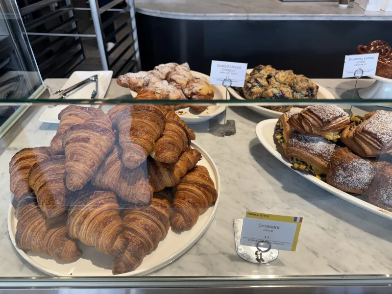 크루아상 (4,500원)