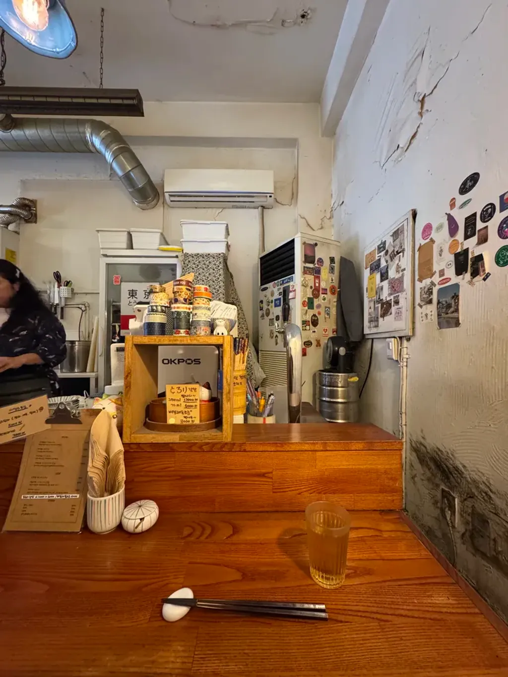 자리에서 본 정면 모습