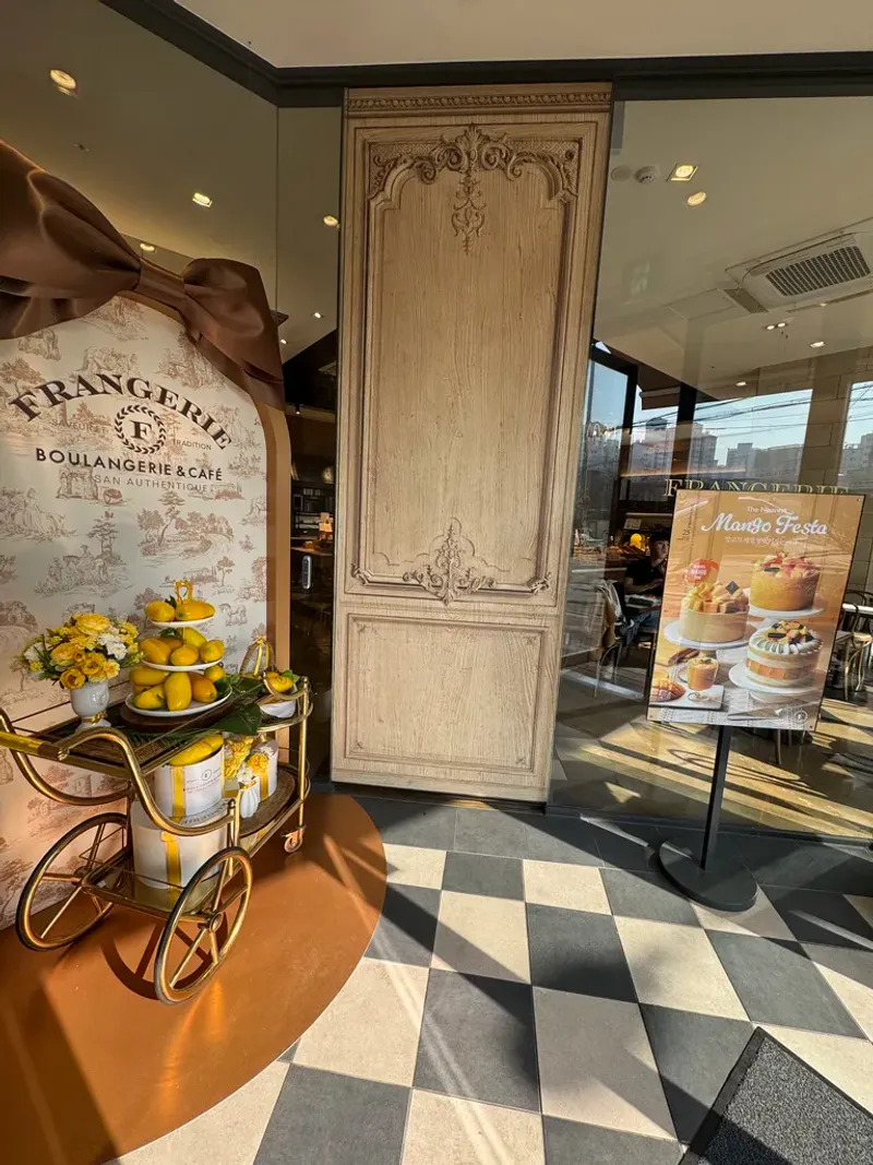 내부 인테리어 1