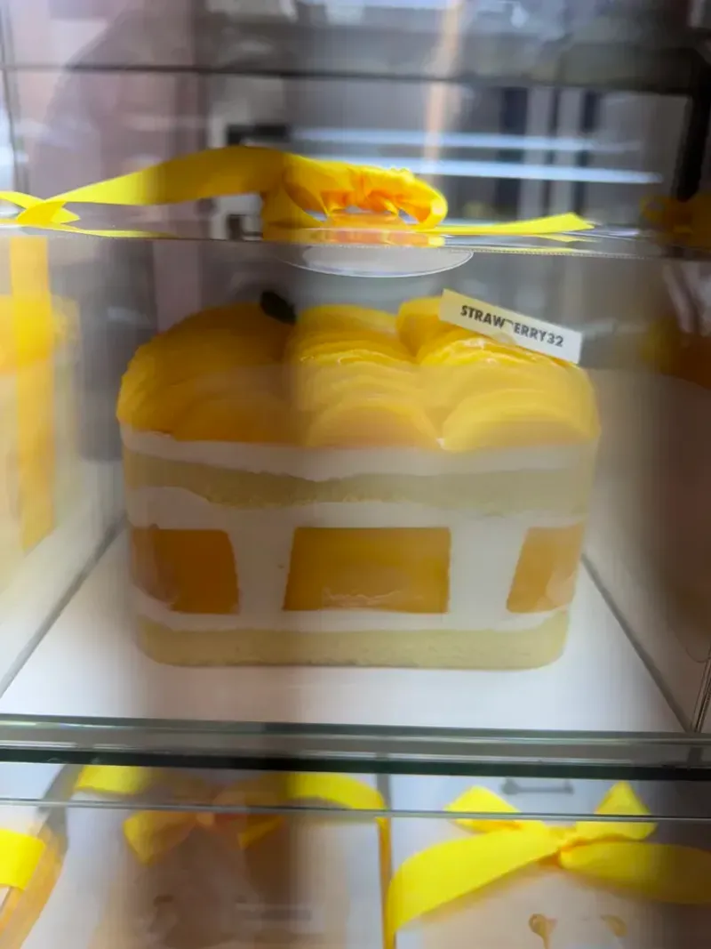 스트로베리 32 망고 케이크