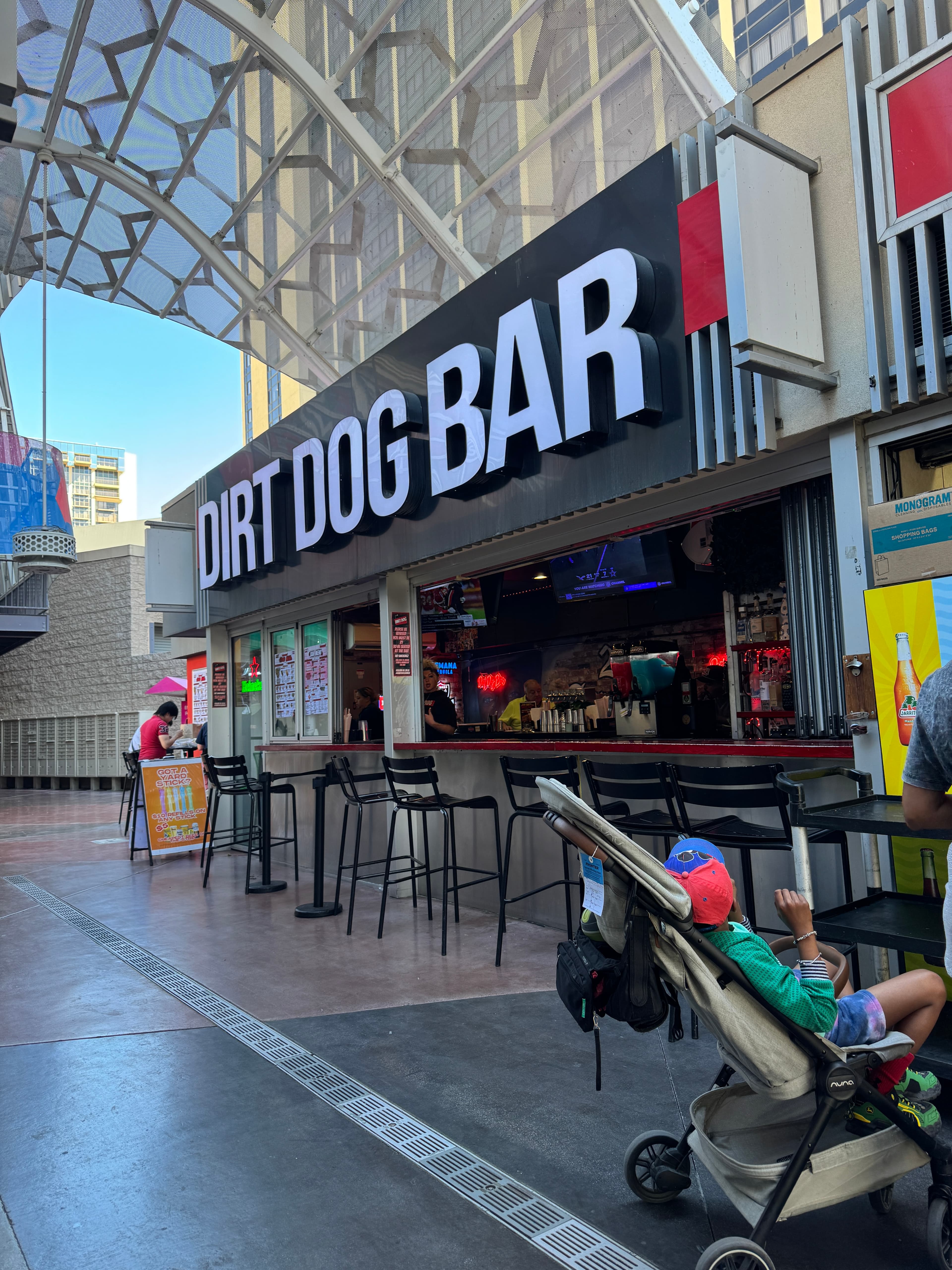 Dirt Dog: 라스베가스에서 즐기는 특별한 핫도그