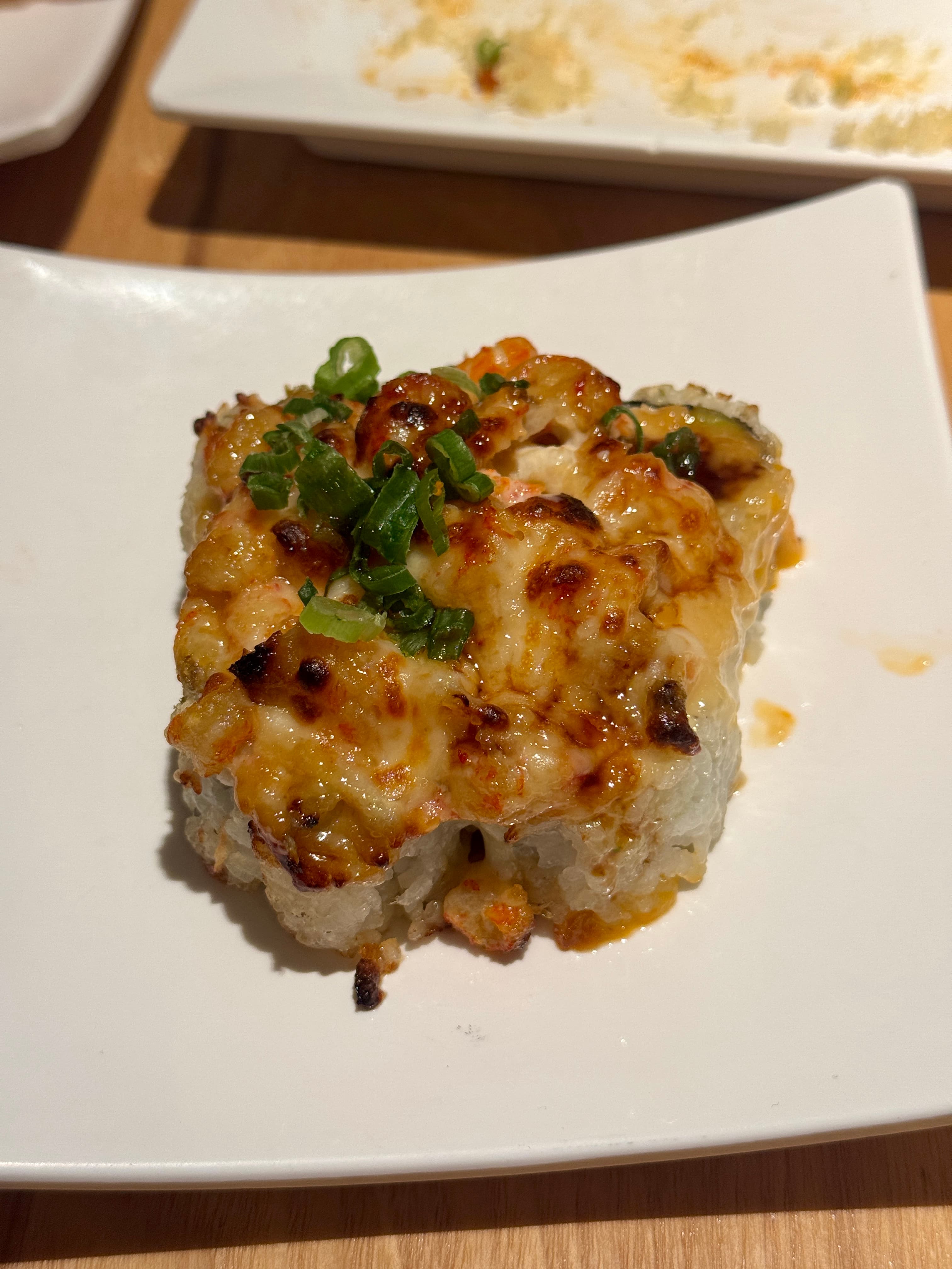 X-Fish Izakaya: 부에나 파크에서 즐기는 신선한 올유캔잇 스시 & 이자카야
